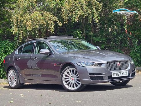 JAGUAR XE 2.0d Portfolio Auto AWD Euro 6 (s/s) 4dr