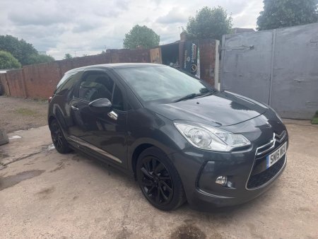 CITROEN DS3 1.2 PureTech DStyle Plus Euro 6 (s/s) 3dr